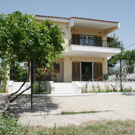 Villa Vlichos Amarynthos Luaran gambar